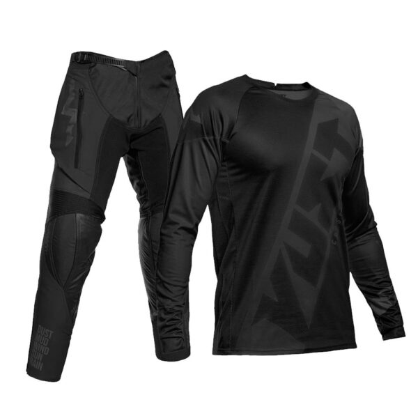 Calça + Camisa Vust Fast Preto
